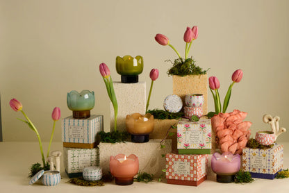 Tulip 2oz. Tin Candle