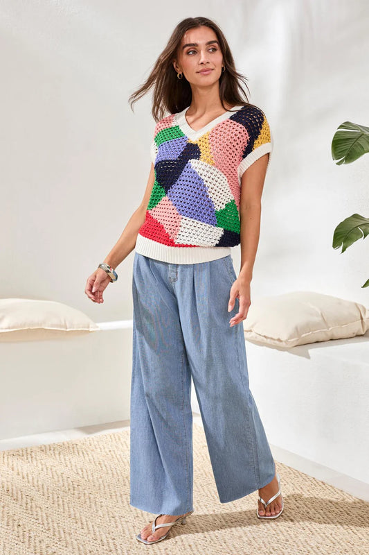 Crochet Knit V-Neck Cap-Sleeve Top With Novelty Print