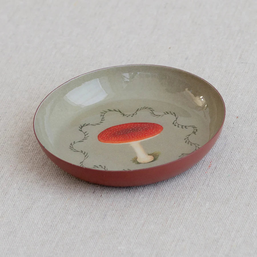 Round Enamel Trays