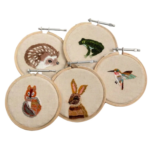 Small Animal Embroidery Hoops, 4"