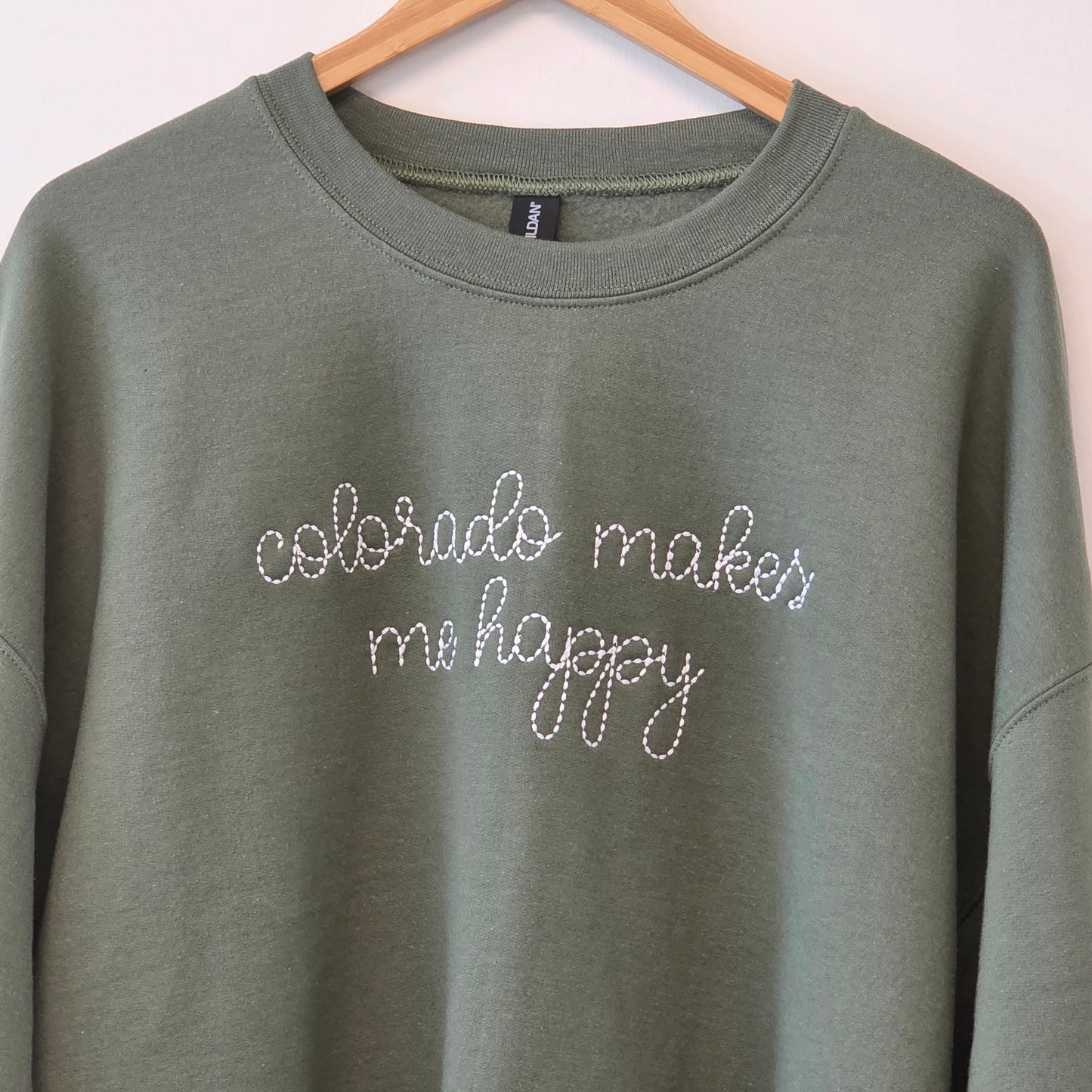 Colorado Makes Me Happy Sweatshirt, Military Green